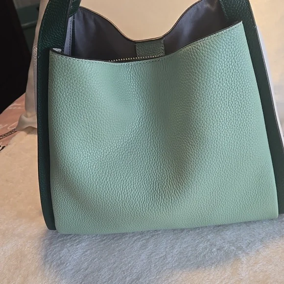EUC Kate Spade New York Pebbled Leather Knott Colorblock Green With Wallet - Picture 4 of 15
